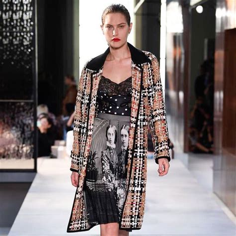 burberry show tisci|Burberry 134 look show.